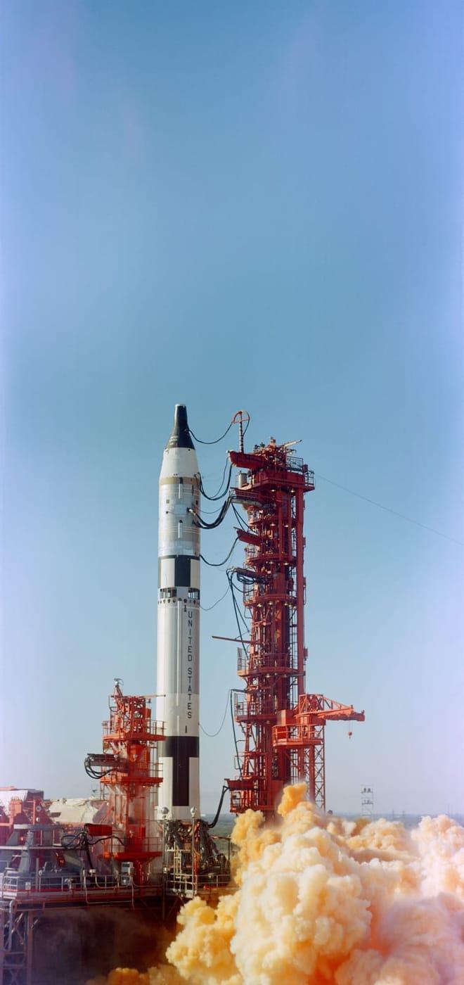 Liftoff of Gemini 2