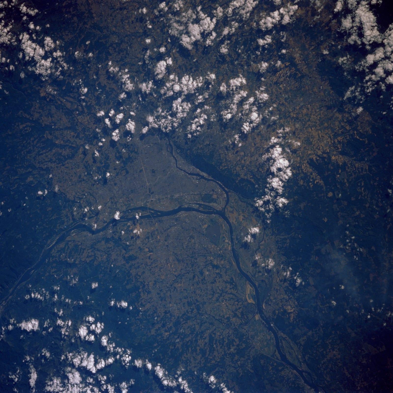 51F earth observations