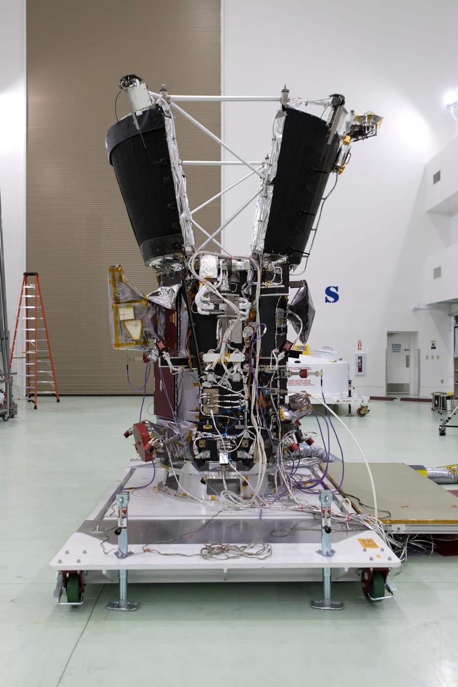 Parker Solar Probe Antenna Deployment