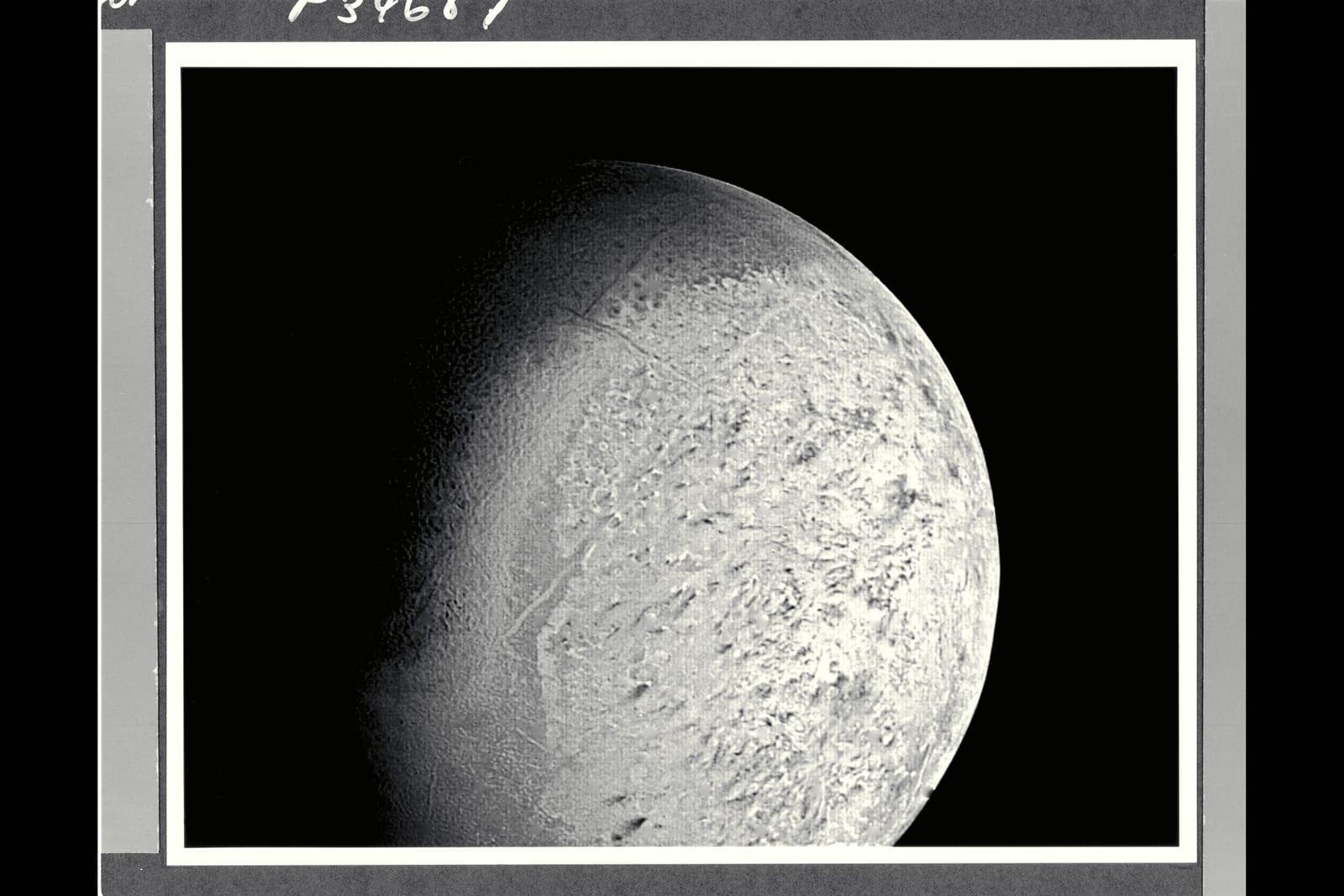 ARC-1989-A89-7025