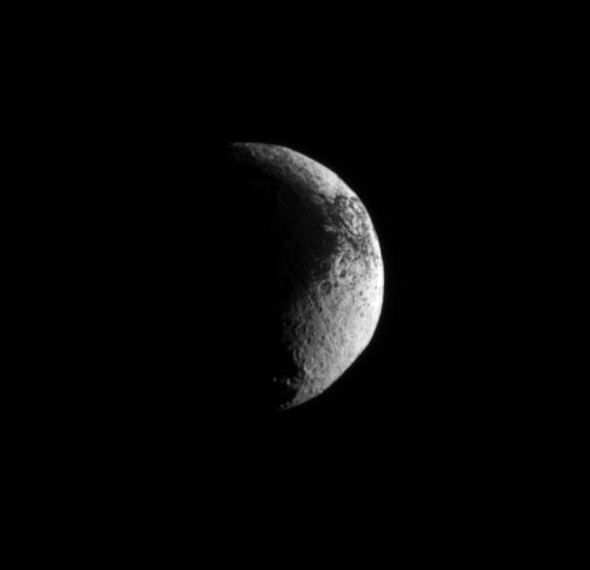 Iapetus Puzzling Surface